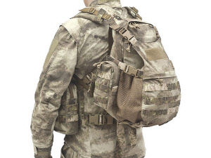 cargo pack with external helmet pocket and hydration compartment a-tacs au-4